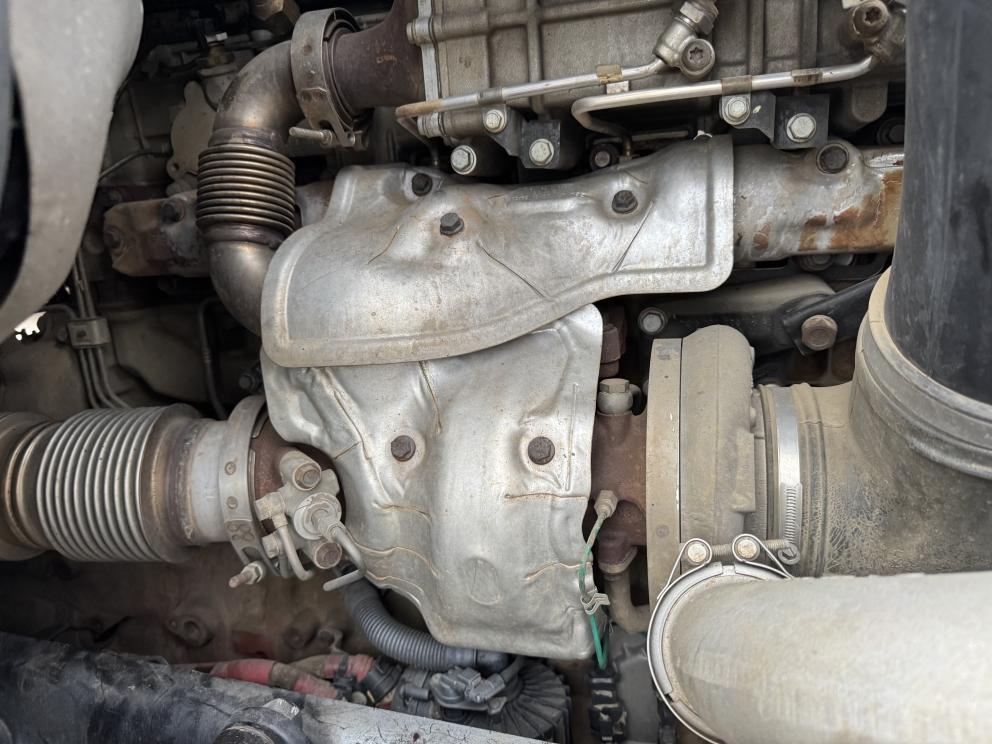 Image for 2020 Frieghtliner Cascadia & 2021 Brazos Semi Bottom