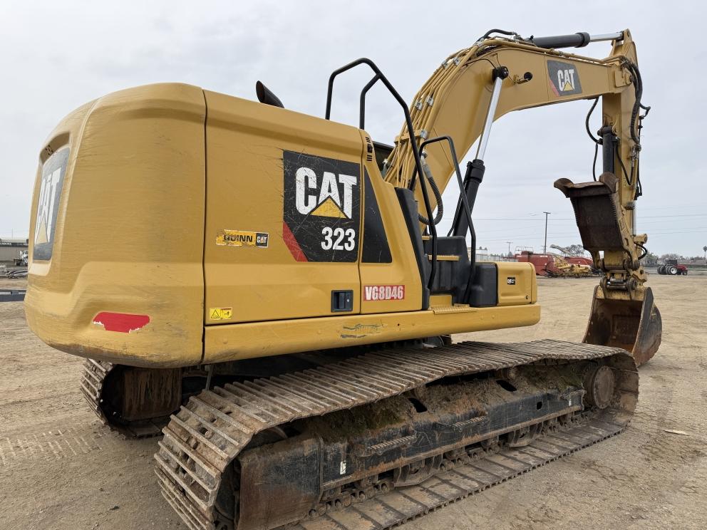 Image for 2019 Caterpillar 323 Excavator