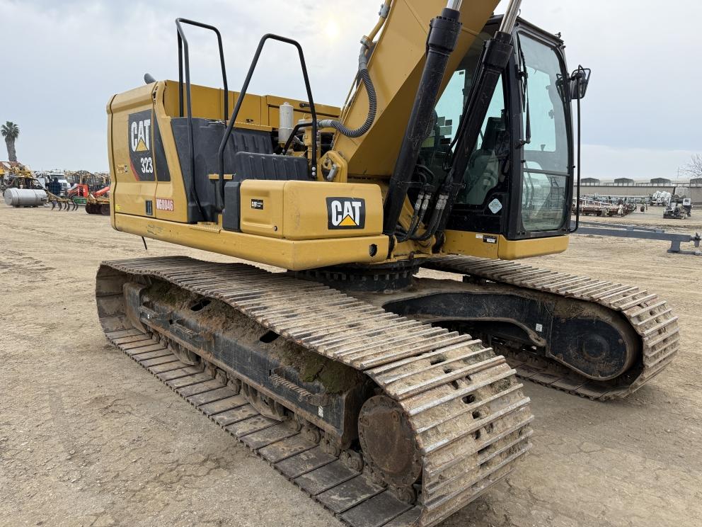 Image for 2019 Caterpillar 323 Excavator