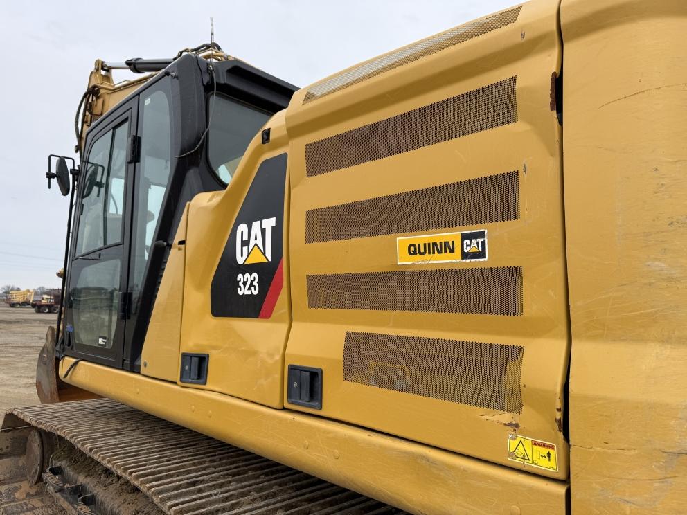 Image for 2019 Caterpillar 323 Excavator