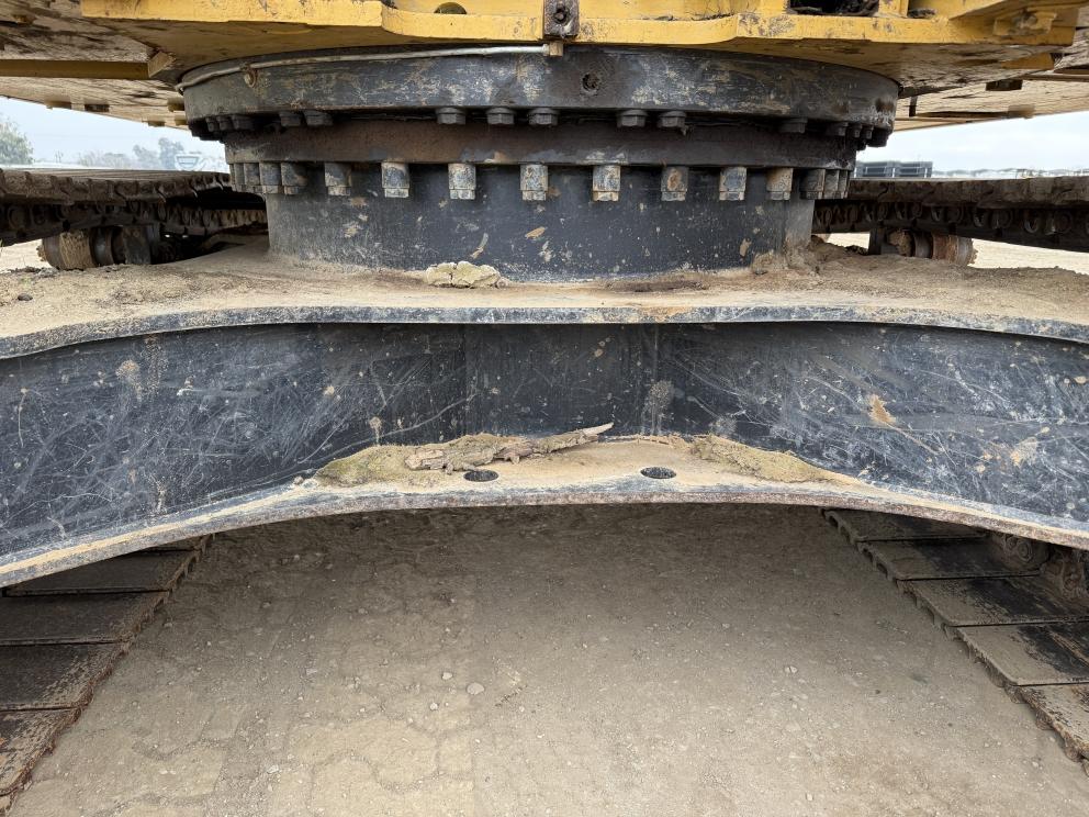 Image for 2019 Caterpillar 323 Excavator