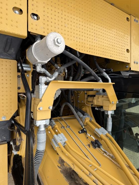 Image for 2019 Caterpillar 323 Excavator