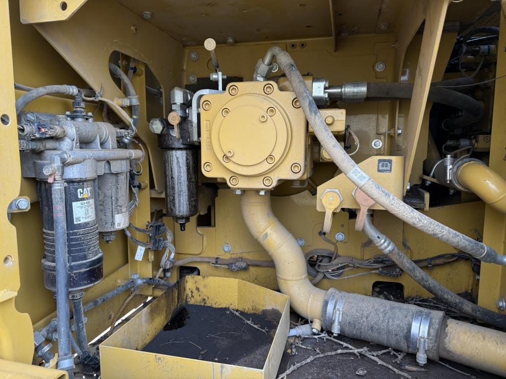 Image for 2019 Caterpillar 323 Excavator