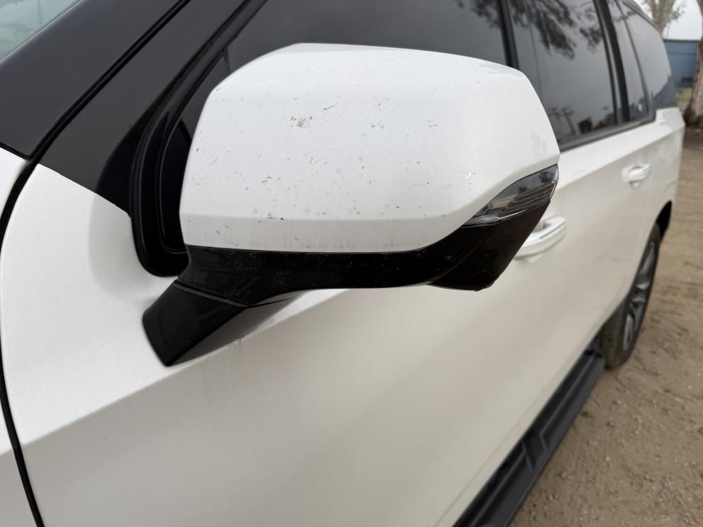 Image for 2022 Cadillac Escalade 600