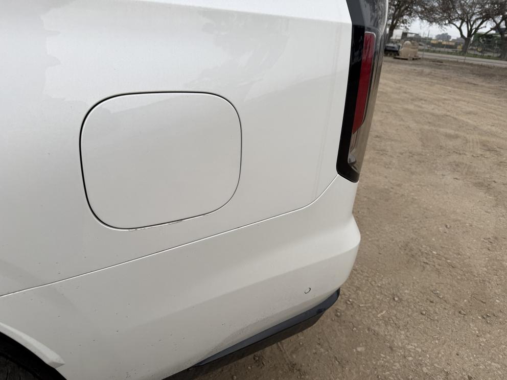 Image for 2022 Cadillac Escalade 600