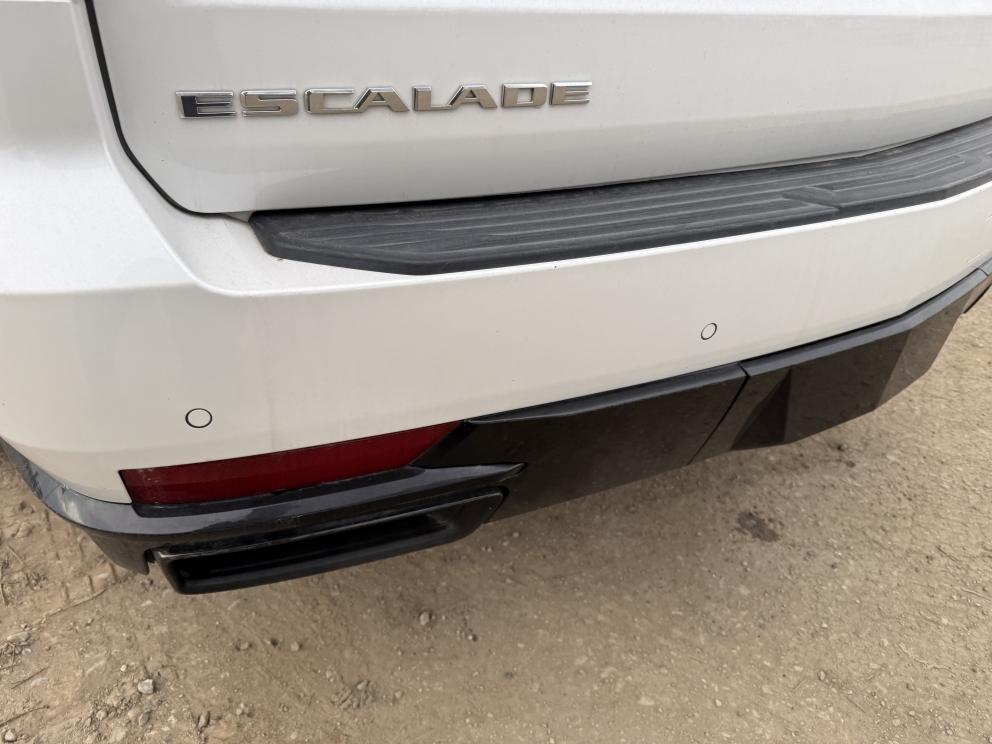 Image for 2022 Cadillac Escalade 600