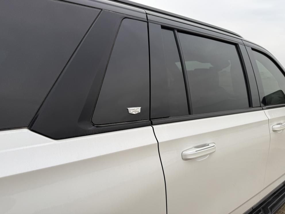 Image for 2022 Cadillac Escalade 600