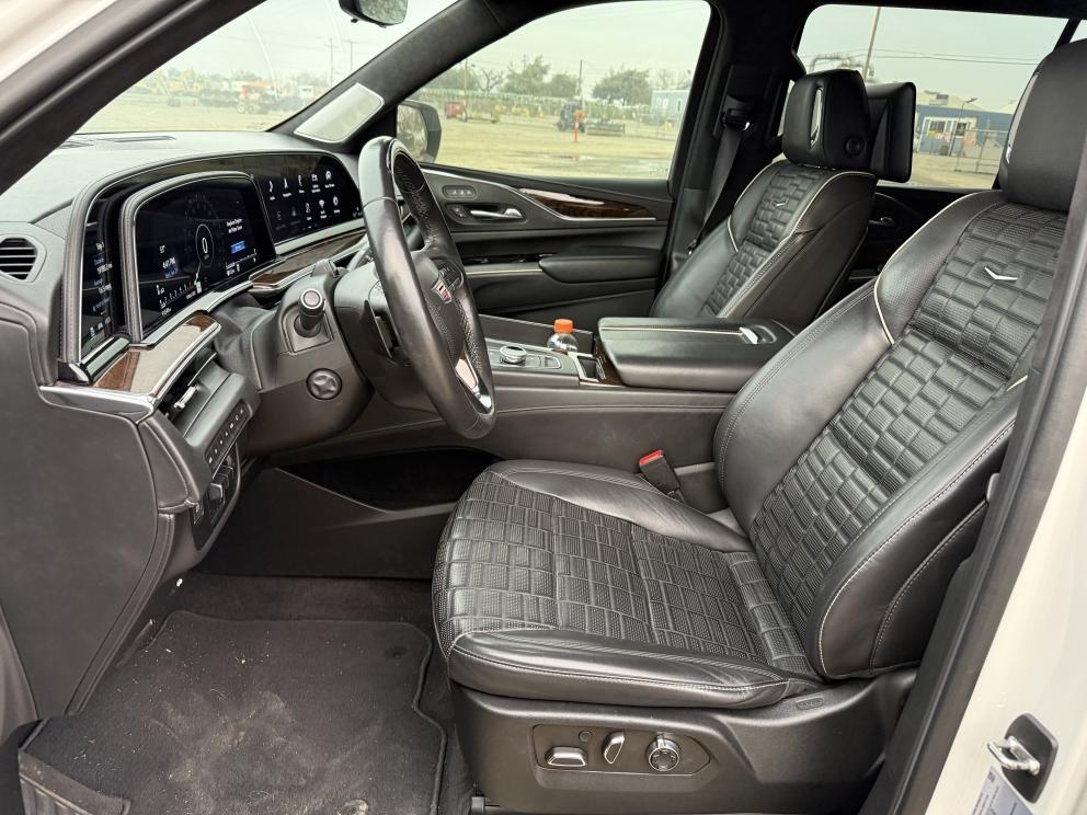 Image for 2022 Cadillac Escalade 600