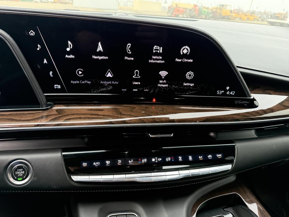 Image for 2022 Cadillac Escalade 600