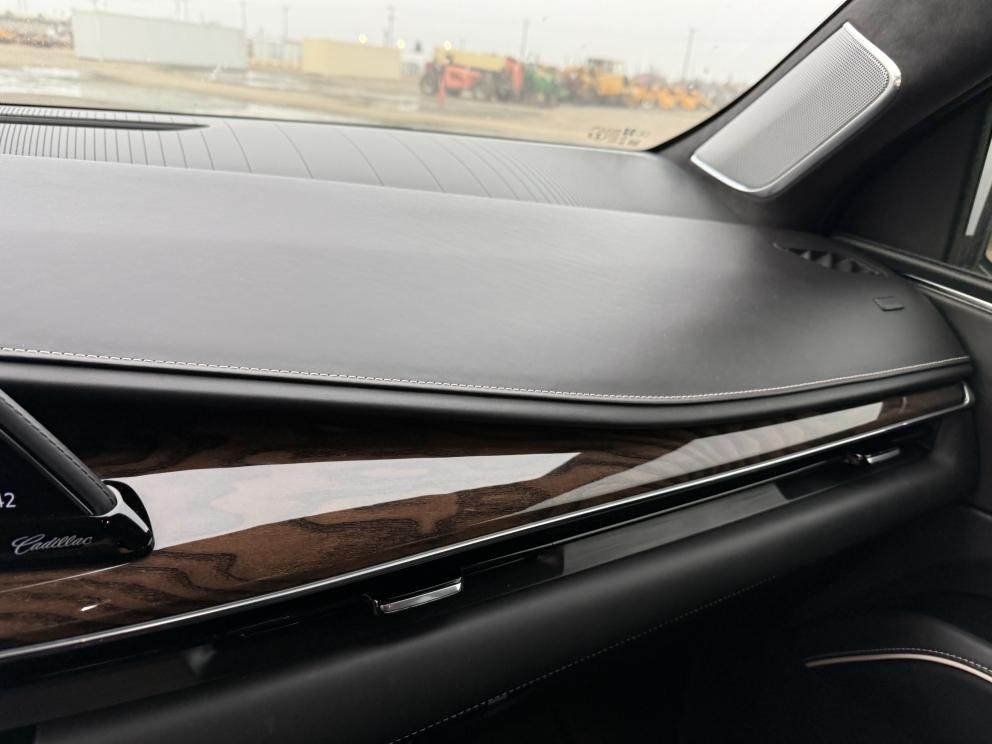 Image for 2022 Cadillac Escalade 600