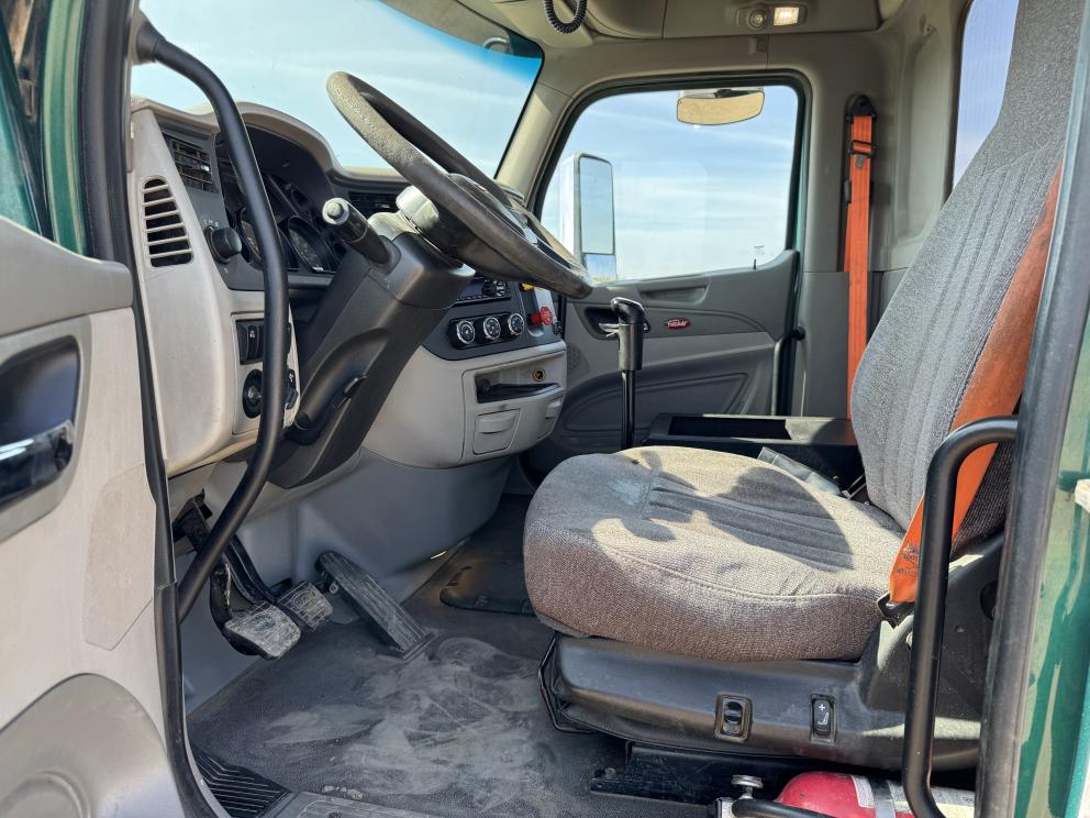 Image for 2017 Peterbilt 579 S/A Truck Tractor