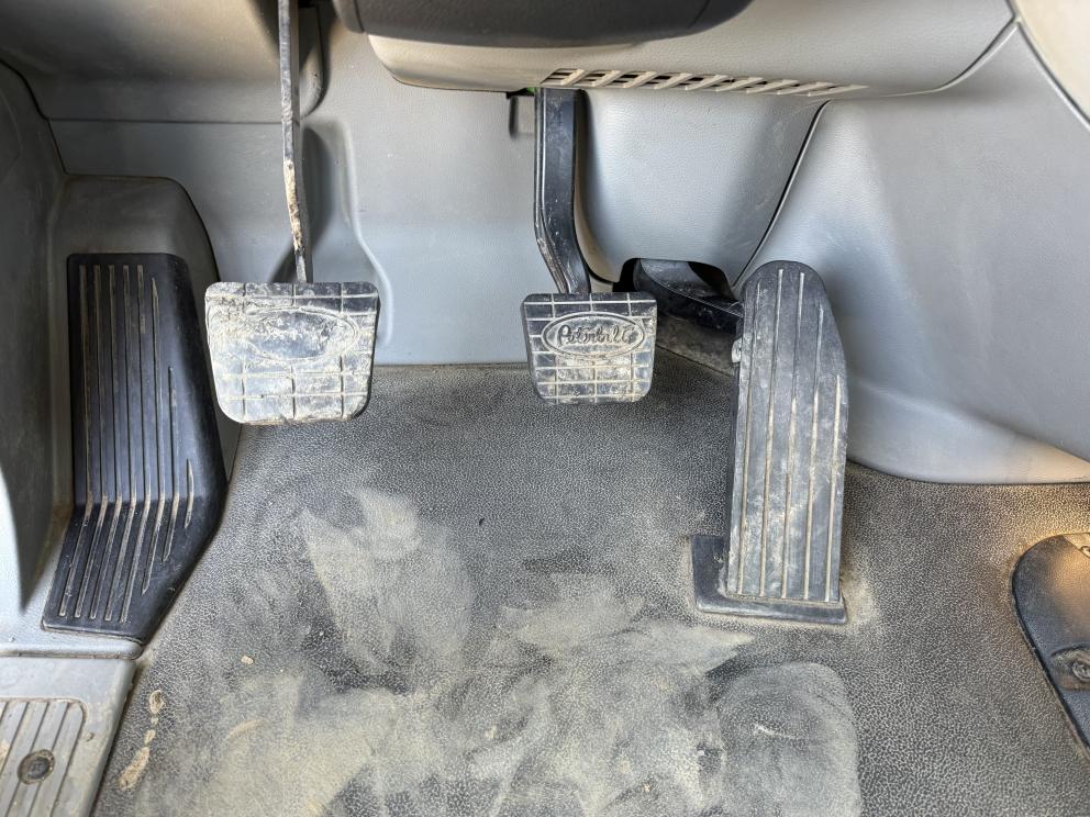 Image for 2017 Peterbilt 579 S/A Truck Tractor