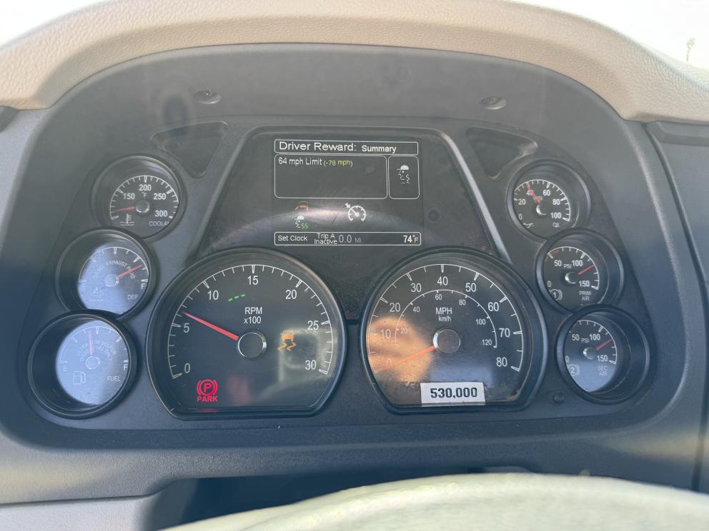 Image for 2017 Peterbilt 579 S/A Truck Tractor