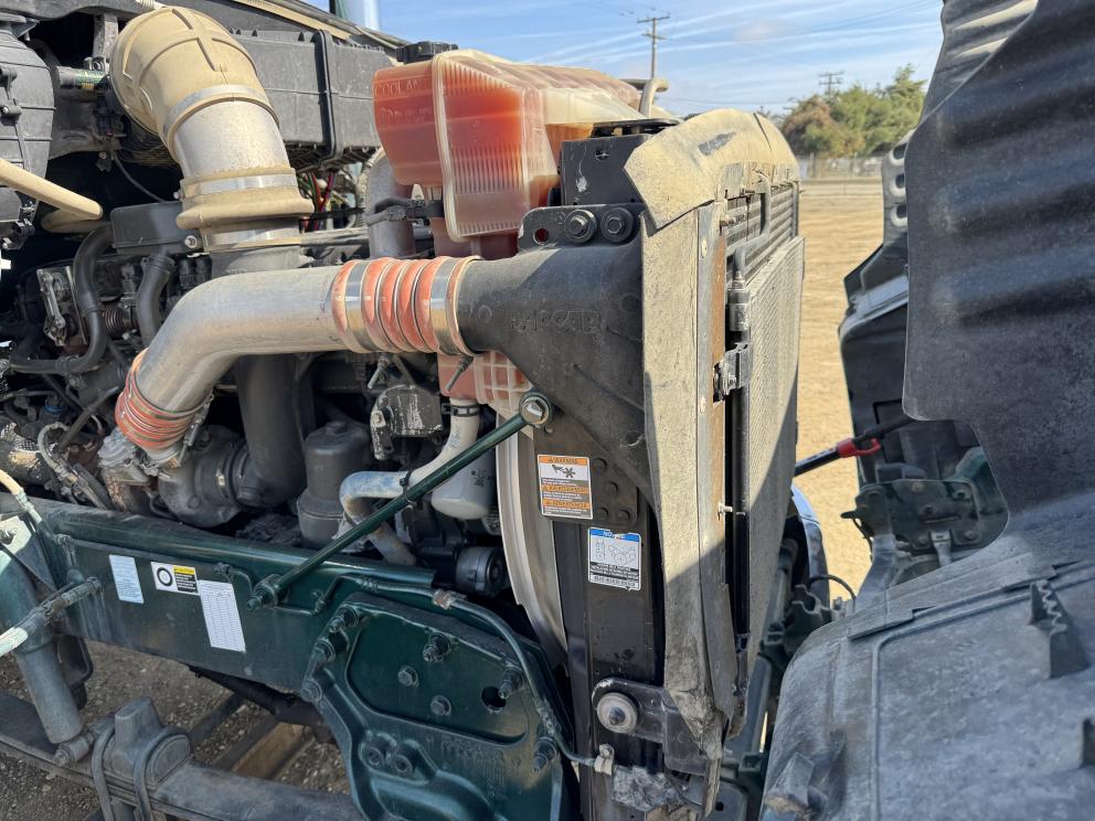 Image for 2017 Peterbilt 579 S/A Truck Tractor