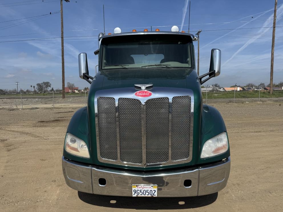 Image for 2017 Peterbilt 579 S/A Truck Tractor