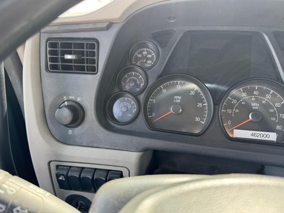 Image for 2017 Peterbilt 579 S/A Truck Tractor