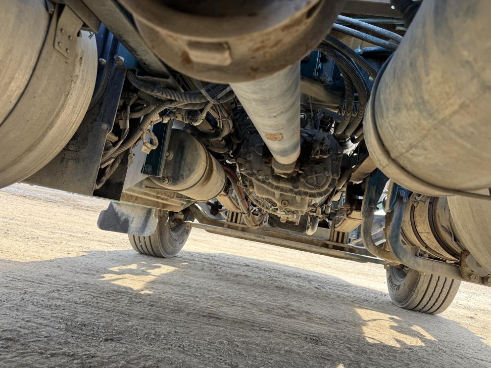 Image for 2017 Peterbilt 579 S/A Truck Tractor