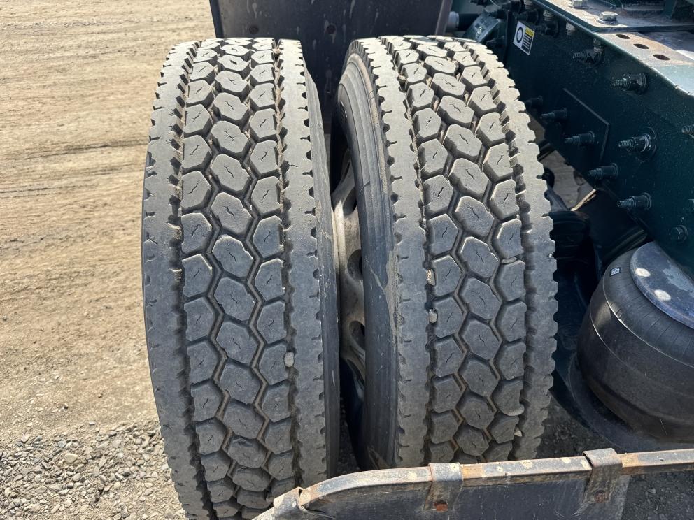 Image for 2017 Peterbilt 579 S/A Truck Tractor