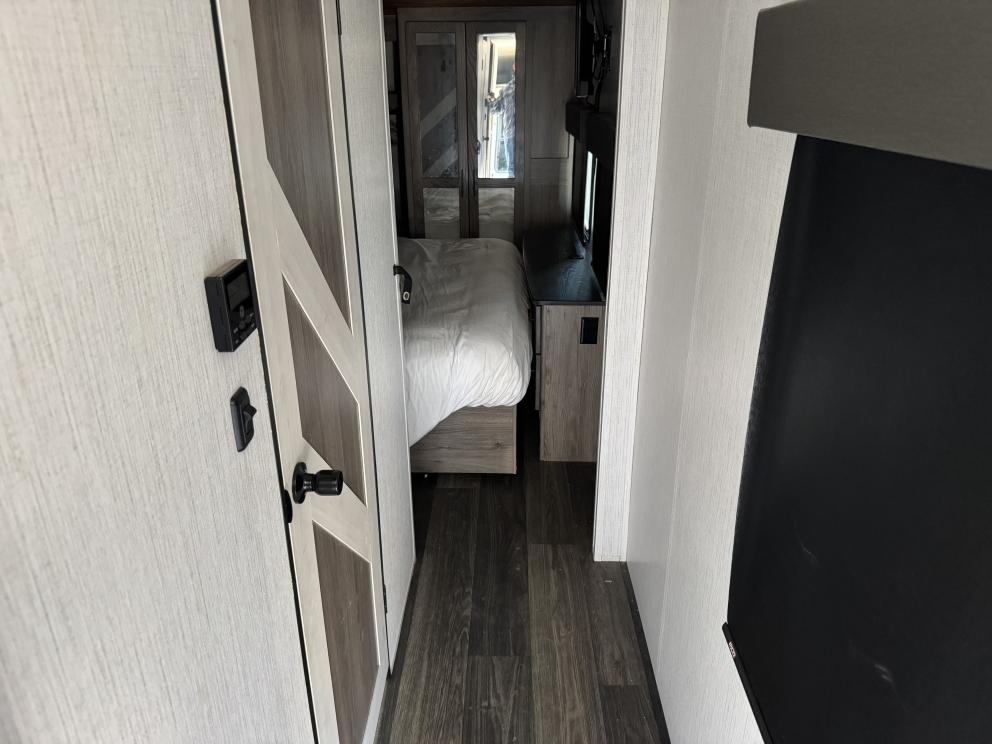 Image for 2021 Heartland 38MB Elkridge 38ft 5th Wheel