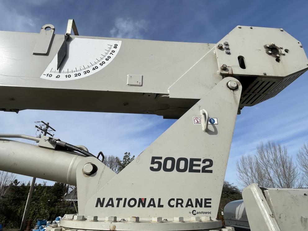 Image for 2021 Peterbilt 348 T/A w/ National 571E2 18Ton