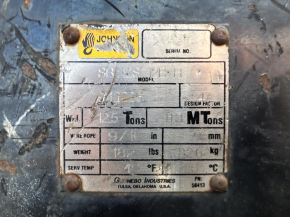 Image for 2021 Peterbilt 348 T/A w/ National 571E2 18Ton