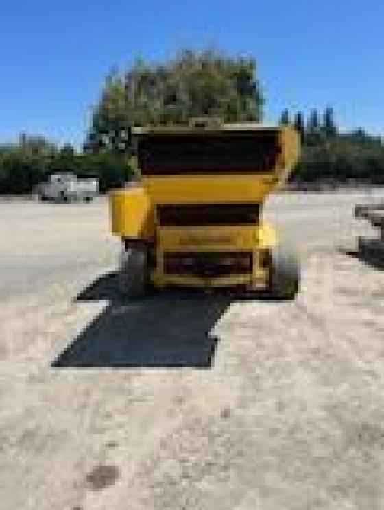 Image for Exact E7000 Self Propelled Harvester