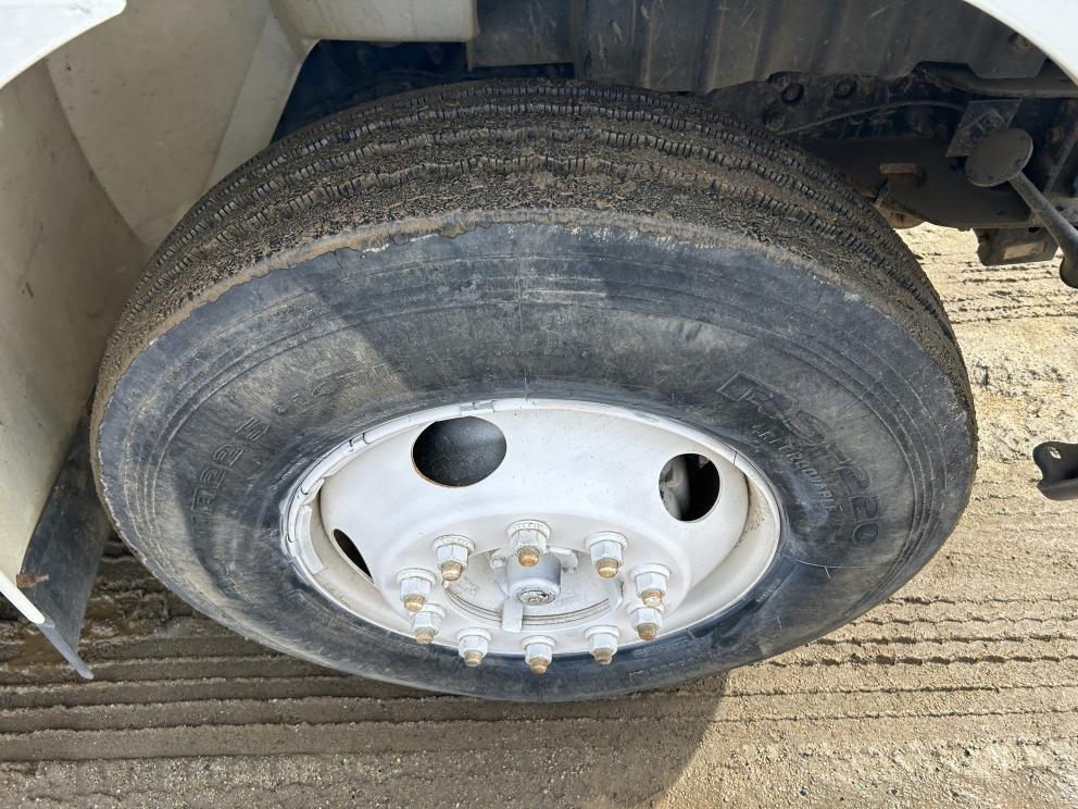 Image for 2010 International 4300 S/A 20 Ton Pump Hoist Truck