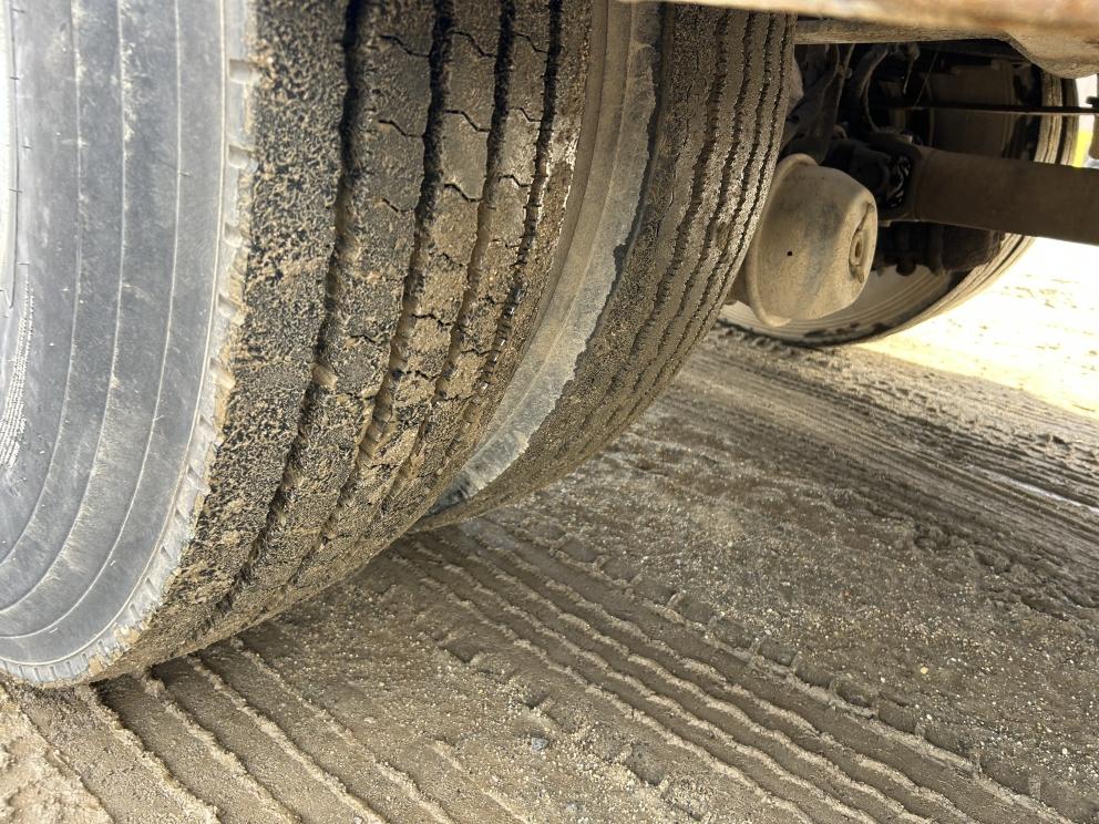 Image for 2010 International 4300 S/A 20 Ton Pump Hoist Truck