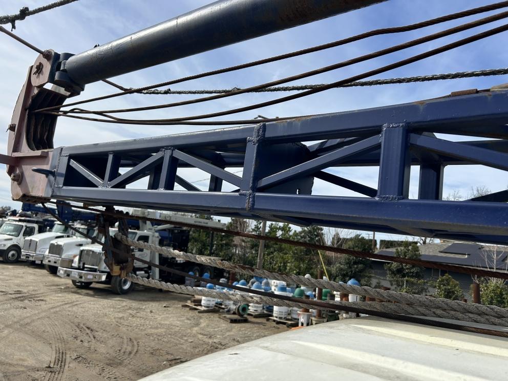 Image for 2010 International 4300 S/A 20 Ton Pump Hoist Truck