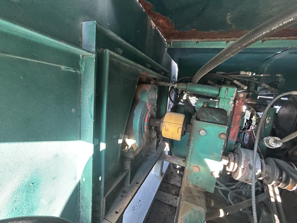 Image for 1997 Chevy 3500HD w/ Randell Airblast Spray Rig