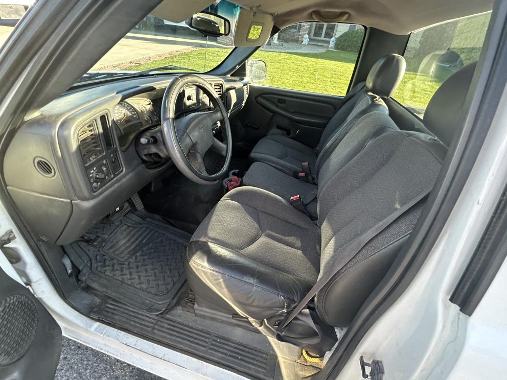 Image for 2003 GMC 1500 Longbed Pickup w/ SDI Sprayer Setup