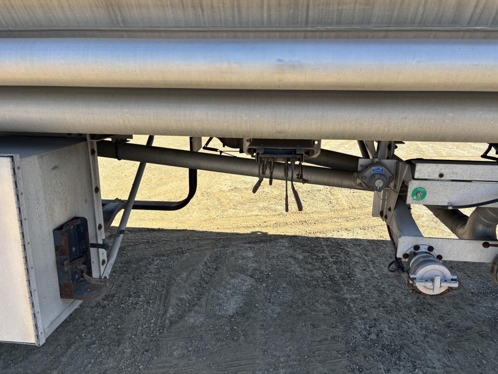 Image for 1993 Polar 43ft 9500 Gal Aluminum Tanker