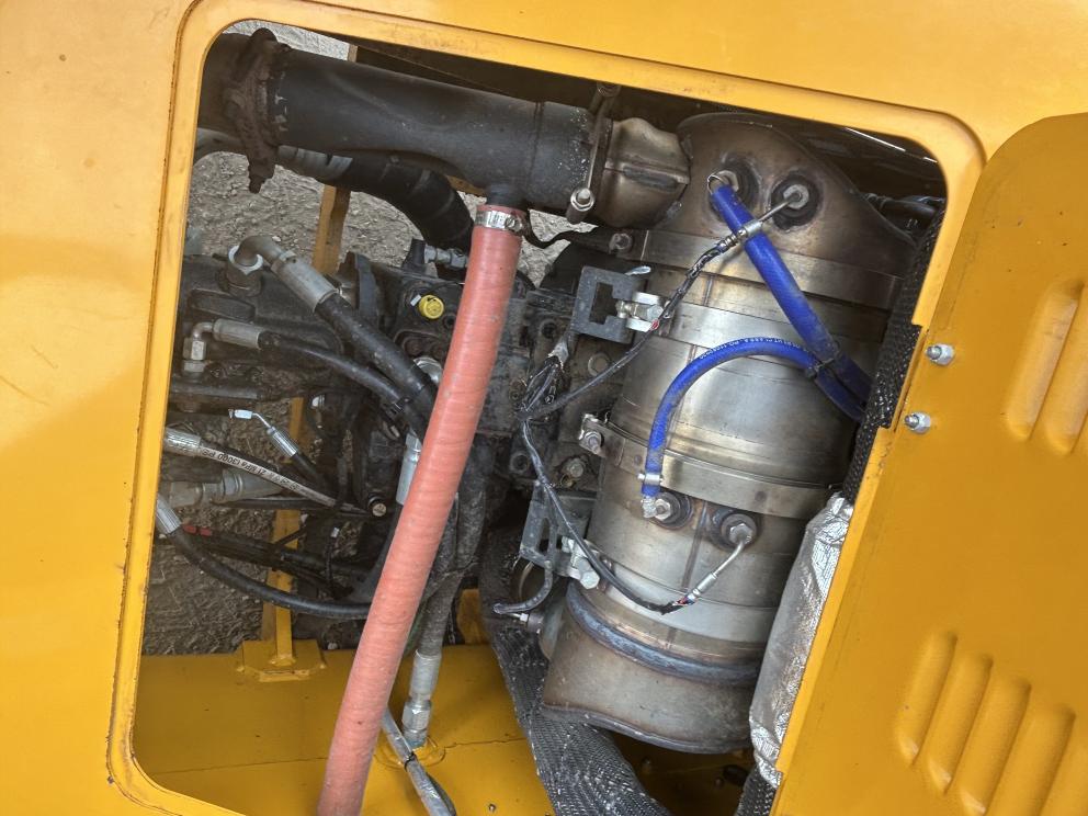 Image for 2022 COE C7R/L2R Shaker and Receiver Set