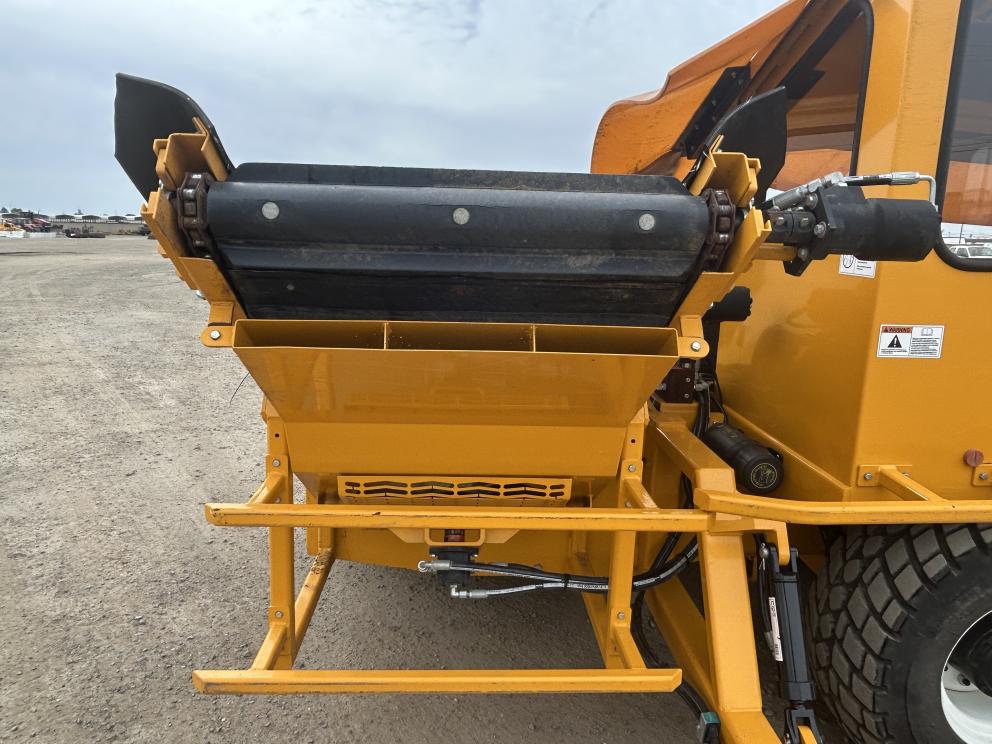 Image for 2022 COE C7R/L2R Shaker and Receiver Set