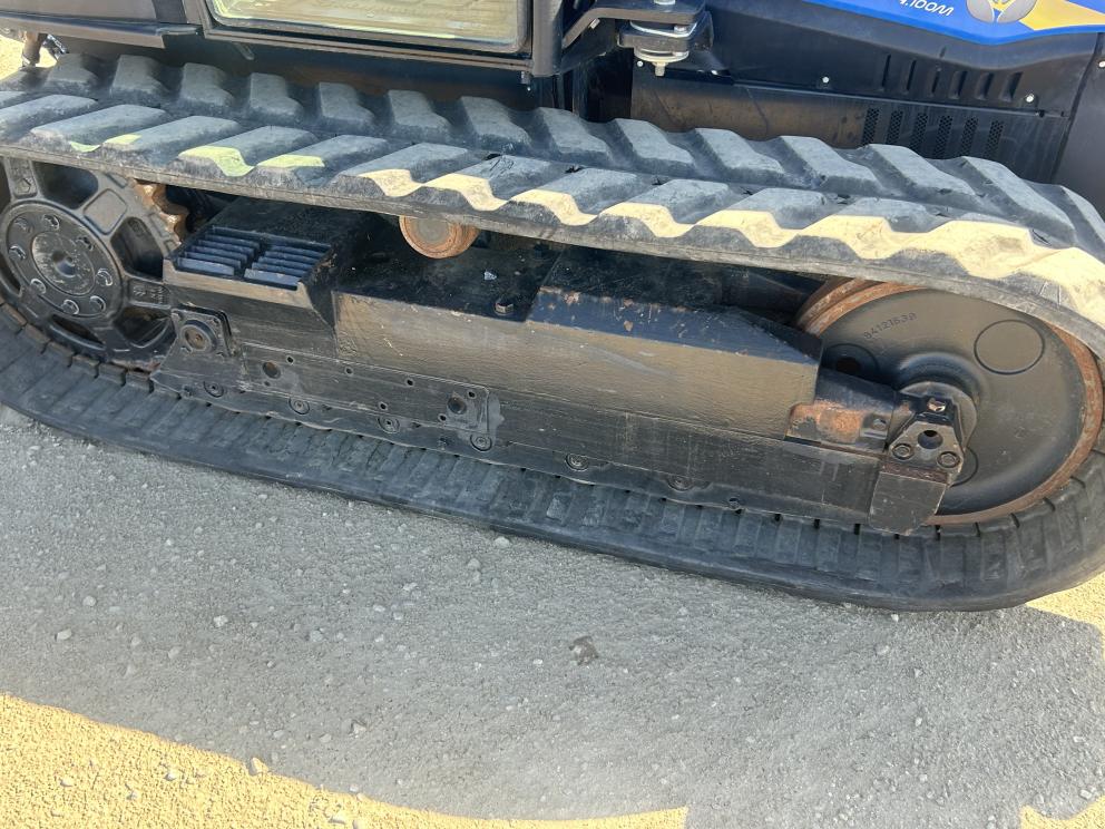 Image for 2019 New Holland TK4.100M Crawler Tractor