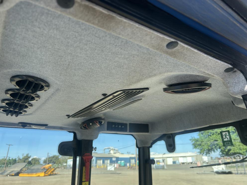 Image for 2019 New Holland TK4.100M Crawler Tractor