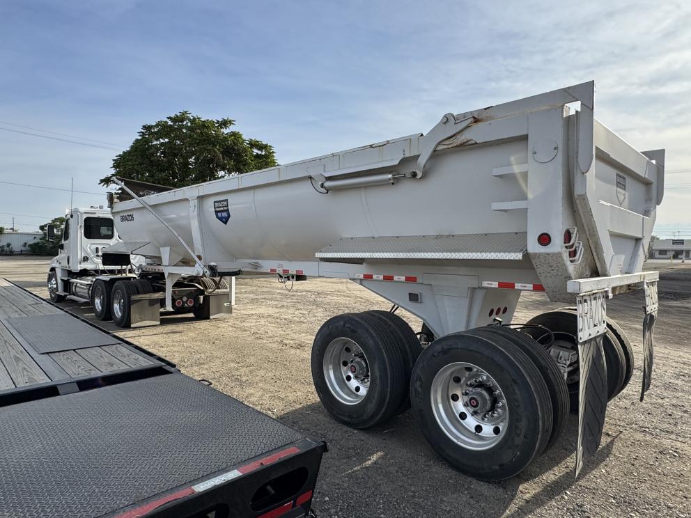 Image for 2020 Freightliner Cascadia & 2023 Brazos End Dump