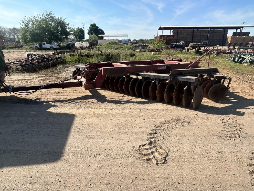 Image for Case IH 770 20Ft Offset Wheel Disc