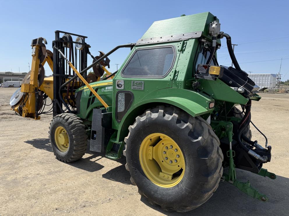 Image for John Deere 5125ML W/ Front Mount OMC Skirter