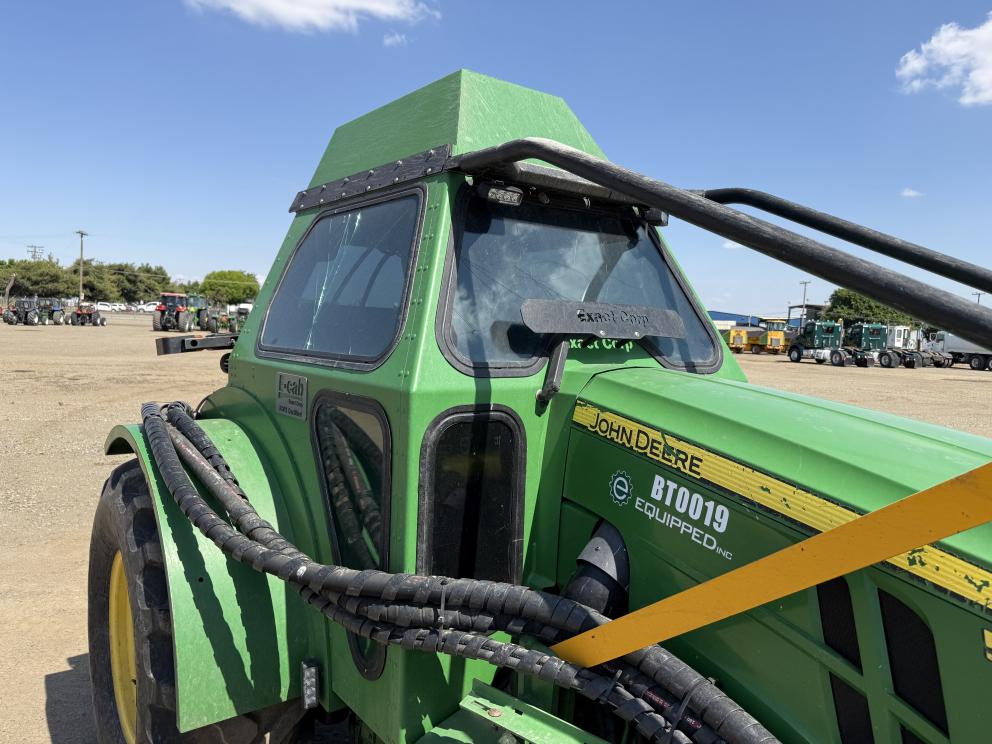 Image for John Deere 5125ML W/ Front Mount OMC Skirter