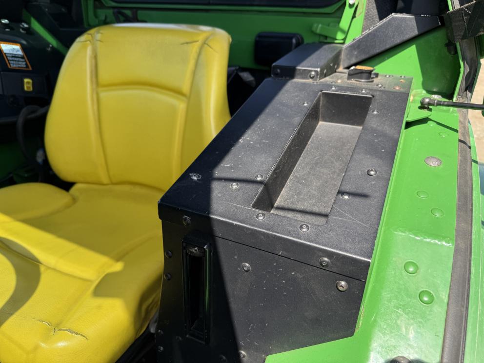 Image for John Deere 5125ML W/ Front Mount OMC Skirter