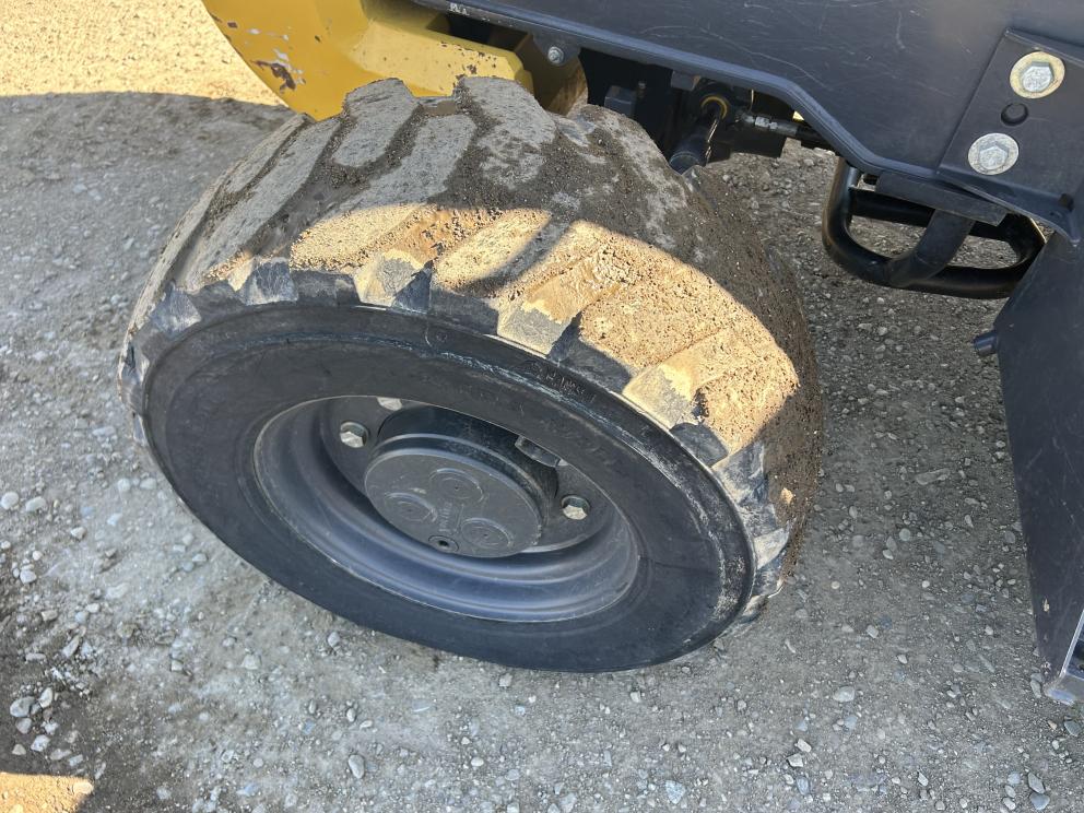 Image for 2023 New Holland F50C 4WD Rough Terrain Forklift
