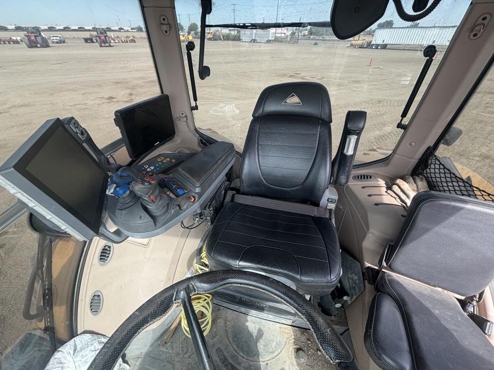 Image for 2018 Challenger 1038 4WD Tractor