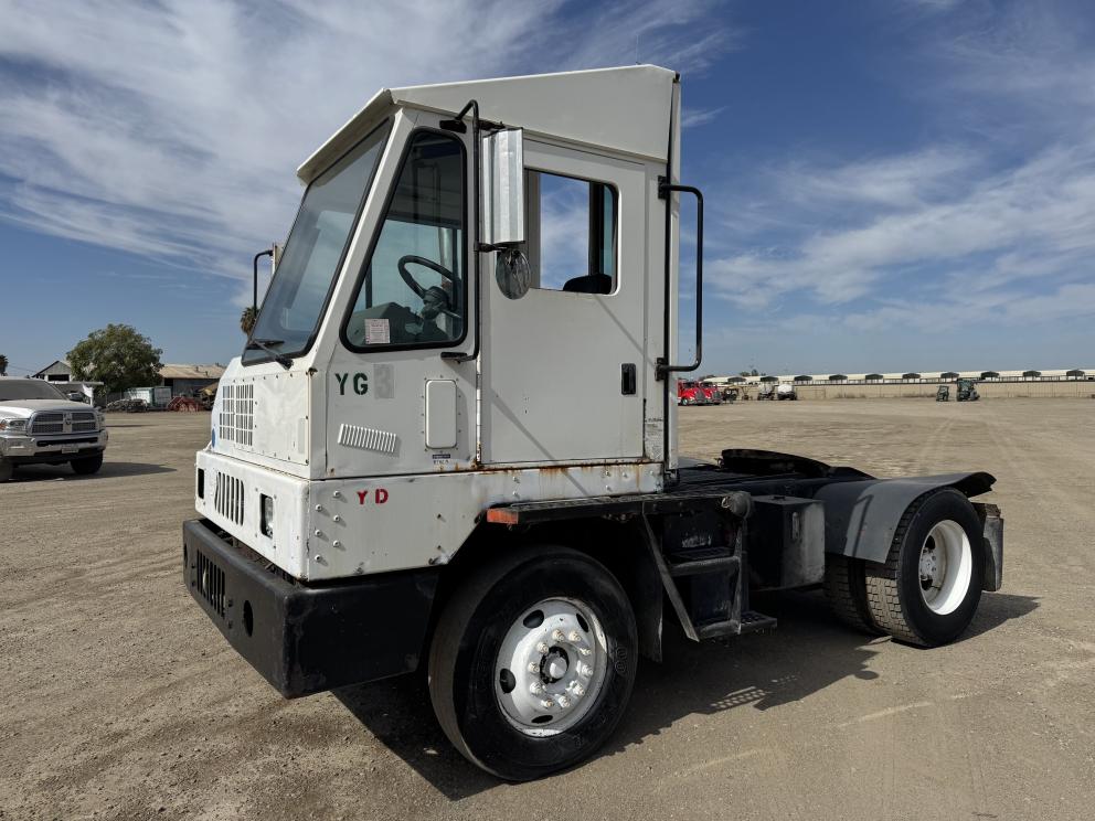 Image for 2005 Kalmar Spotter Truck