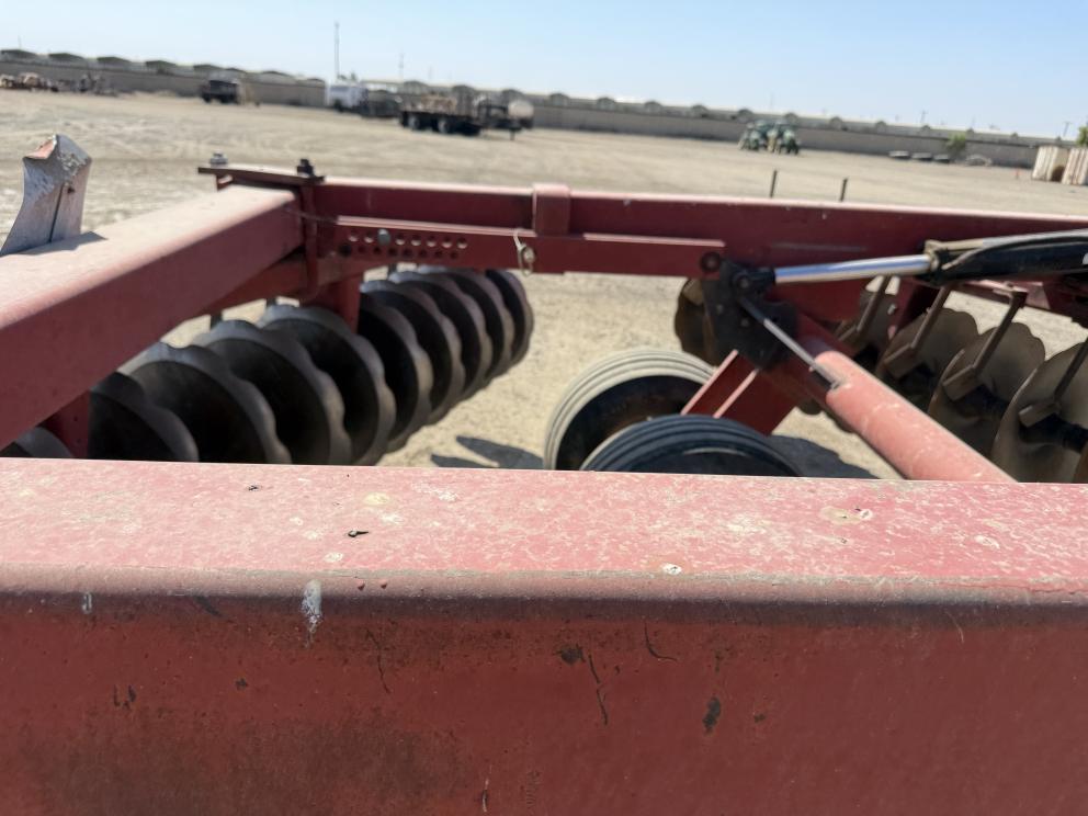 Image for Case IH 770 18 Ft Offset Wheel Disc