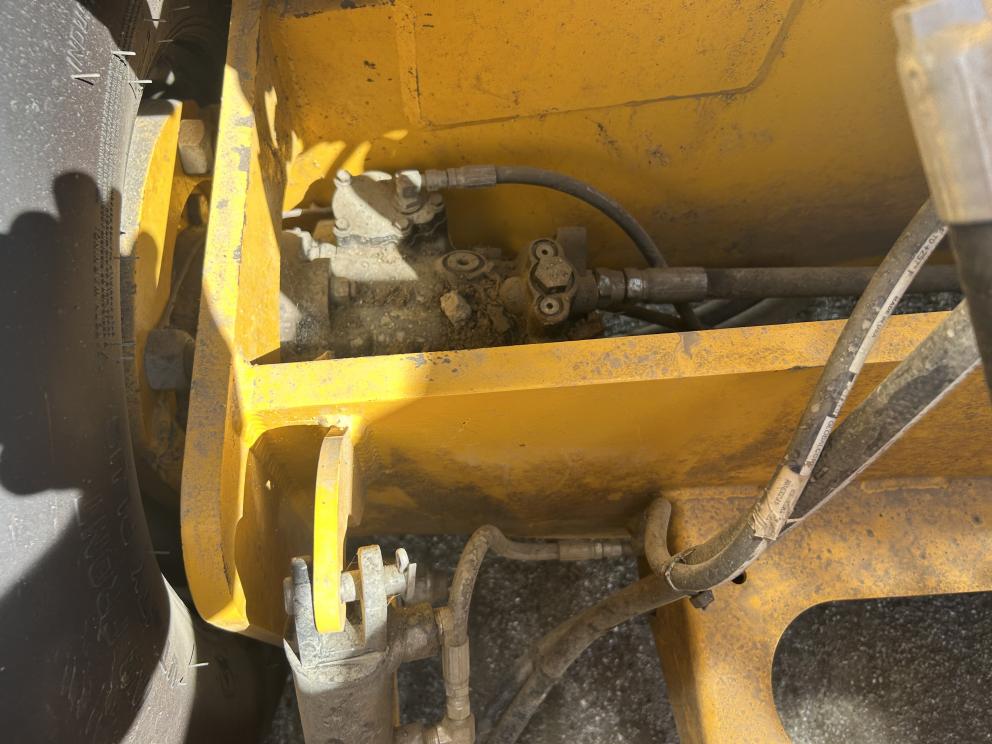 Image for 2024 OMC Shockwave Sprint Tree Shaker
