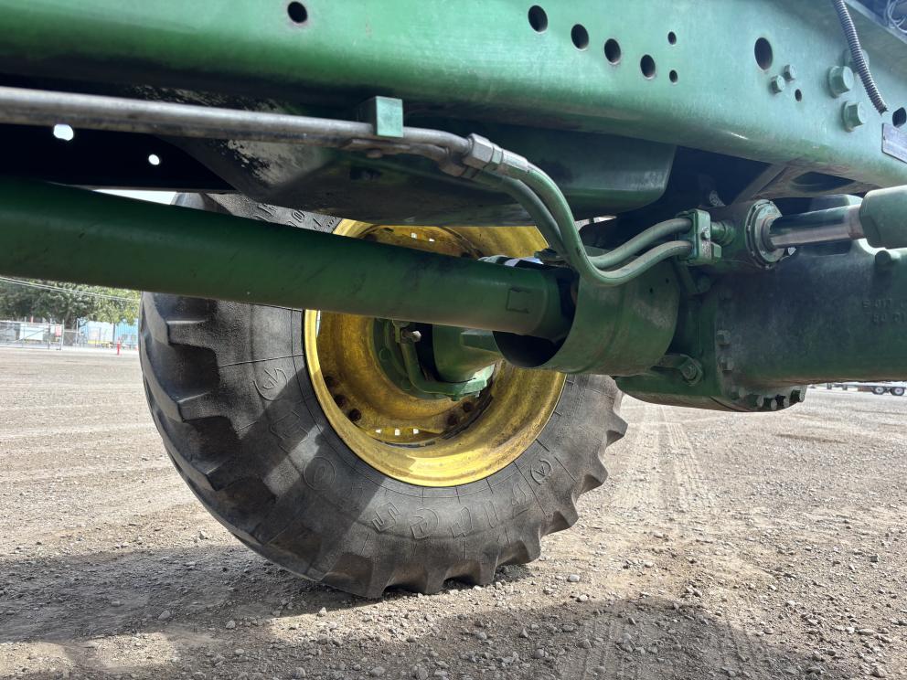 Image for 2010 John Deere 7330 Mfd Wheel Tractor