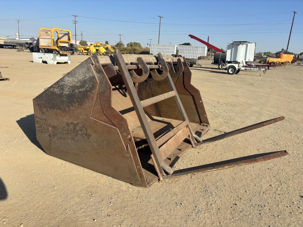 Image for KMS 5.25 yd Roll Out Bucket