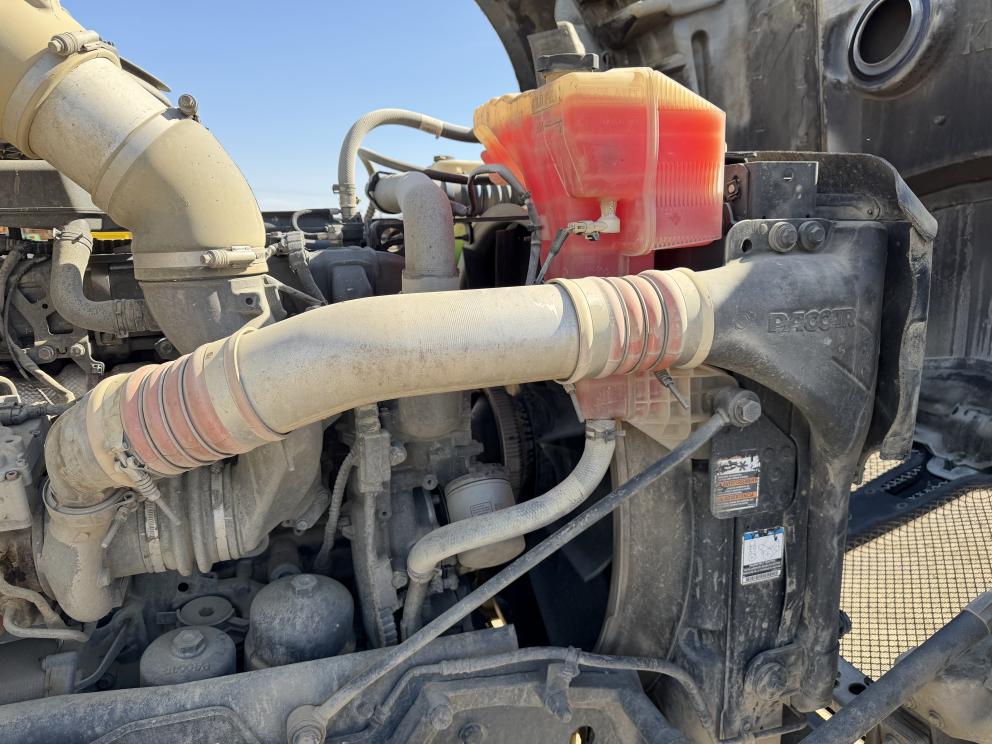 Image for 2018 Kenworth T880 T/A Sleeper Truck