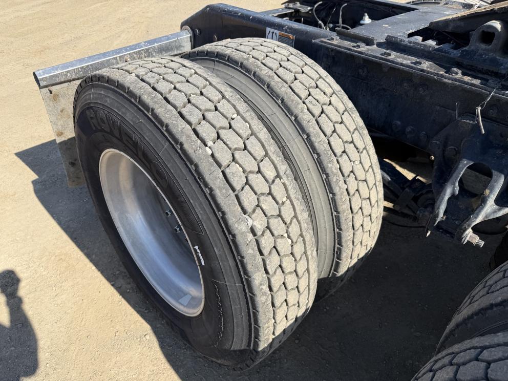Image for 2018 Kenworth T880 T/A Sleeper Truck